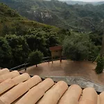 Han/Misafirhane Degli Ulivi Mammola
